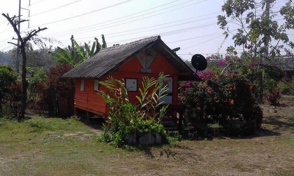 Baan Pai Likit Hotel Luaran gambar