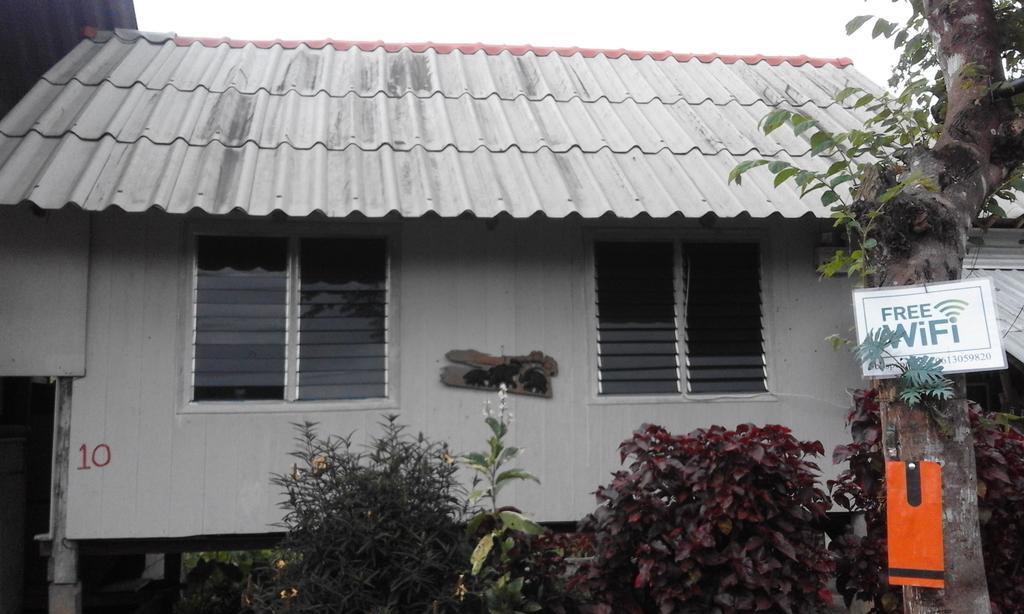 Baan Pai Likit Hotel Luaran gambar
