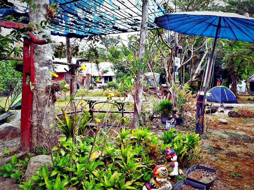 Baan Pai Likit Hotel Luaran gambar